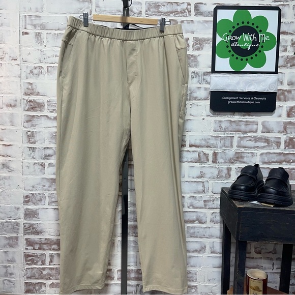 Lululemon Athletica Tan pants with Relaxed Fit XL - Picture 2 of 7